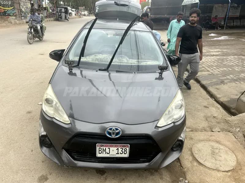 Toyota Aqua 2015
