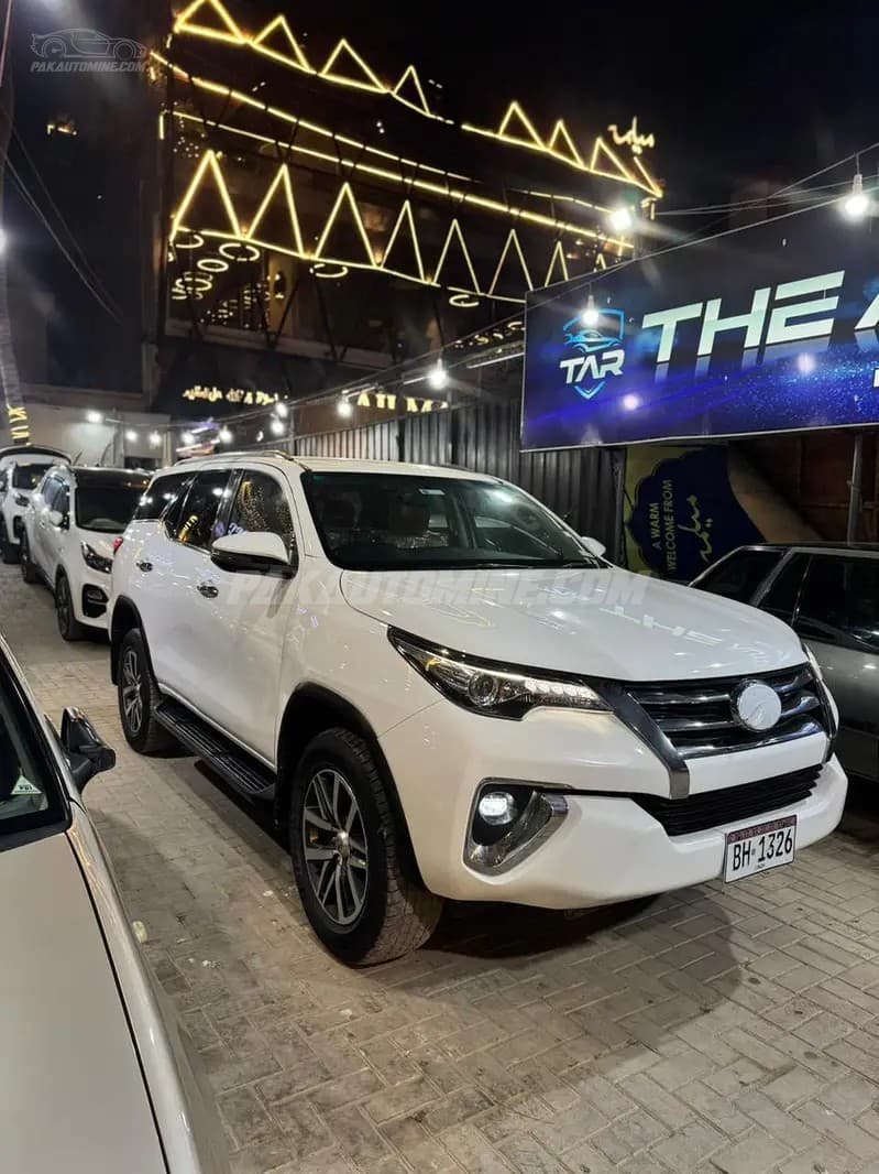 Toyota Fortuner 2018 2.7 V
