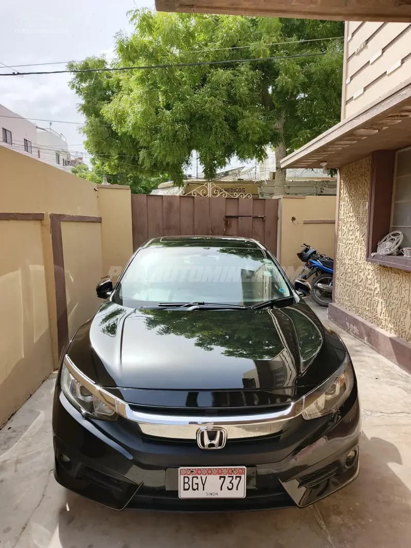 Honda Civic 2016 Oriel