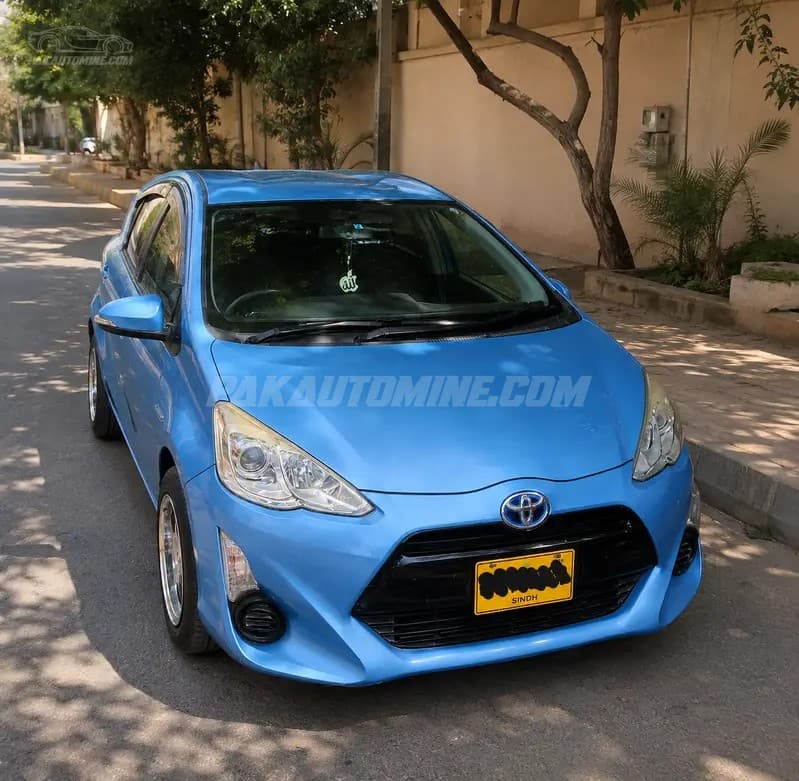 Toyota Aqua 2015 S