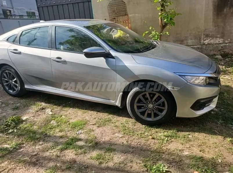 Honda Civic 2021 Oriel