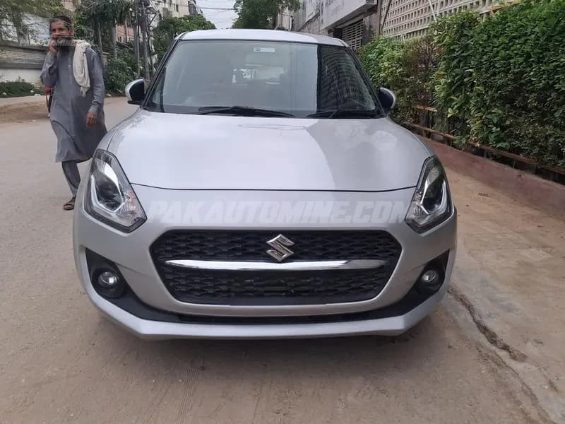 Suzuki Swift 2024 GLX CVT