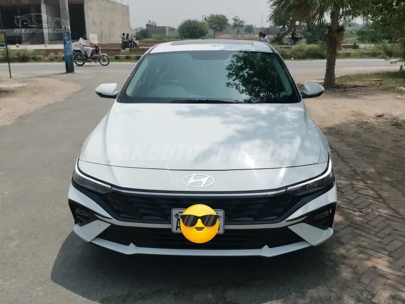 Hyundai Elantra 2025 Hybrid