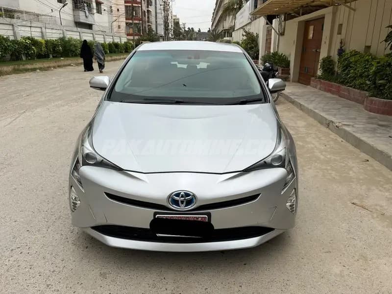Toyota Prius 2017
