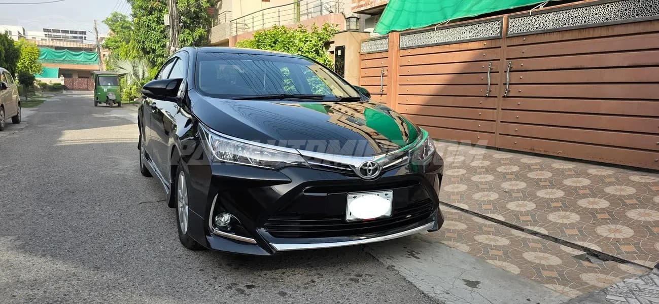 Toyota Corolla 2014 Altis CVT-i 1.8