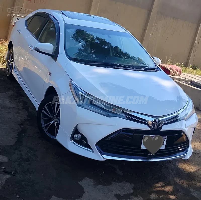 Toyota Corolla 2017 Altis Grande 1.8